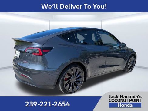 Used 2022 Tesla Model Y Performance AWD/4WD image 4