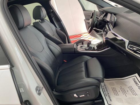 Used 2019 BMW X5 xDrive40i w/ Convenience Package image 9