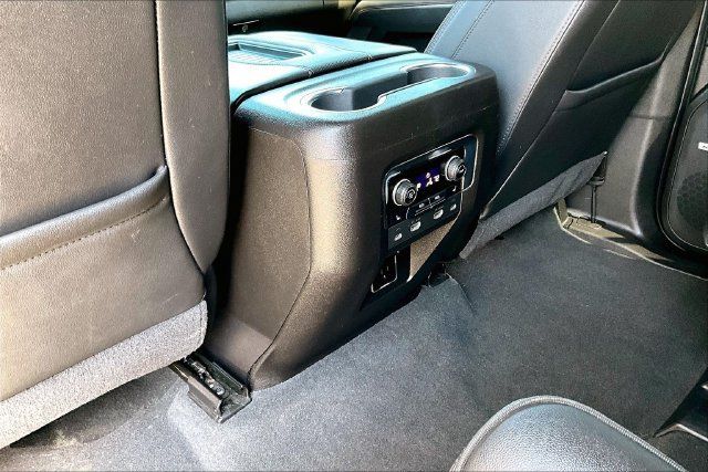 Used 2021 Chevrolet Tahoe RST w/ Luxury Package AWD/4WD image 24