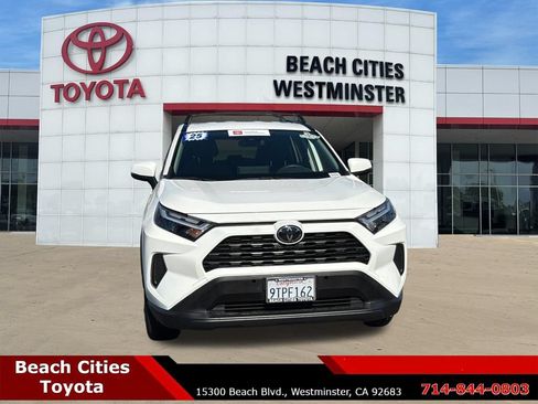 Certified 2025 Toyota RAV4 XLE AWD/4WD image 3