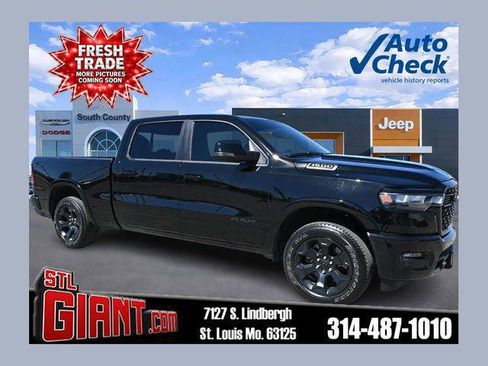 Certified 2025 RAM 1500 Big Horn AWD/4WD image 1