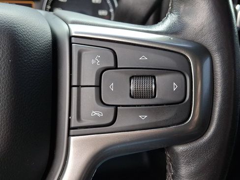 Used 2021 Chevrolet Silverado 1500 LT Trail Boss w/ Convenience Package II AWD/4WD image 22