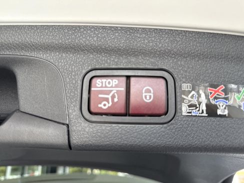 Certified 2026 Mercedes-Benz GLE 350 4MATIC image 16