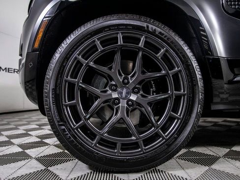 Used 2024 Land Rover Defender 90 Carpathian Edition image 38