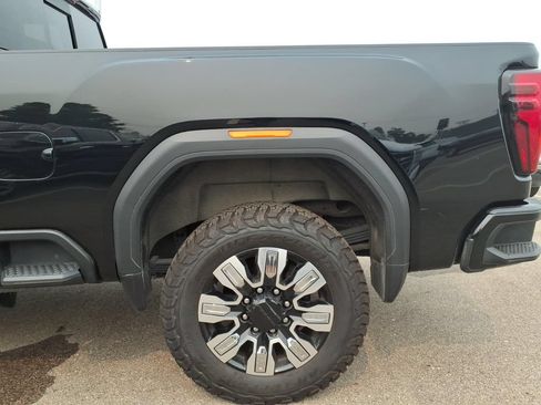 Used 2024 GMC Sierra 2500 Denali w/ Denali Reserve Package AWD/4WD image 23