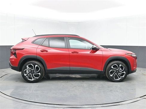 New 2026 Chevrolet Trax RS image 15