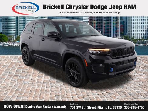 Used 2025 Jeep Grand Cherokee Limited 4xe AWD/4WD image 2