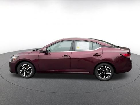 Used 2025 Nissan Sentra SV FWD image 8