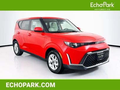 Used 2025 Kia Soul LX w/ LX Technology Package