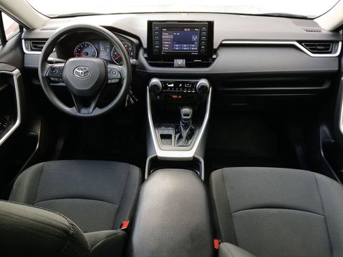 Used 2021 Toyota RAV4 LE FWD image 20