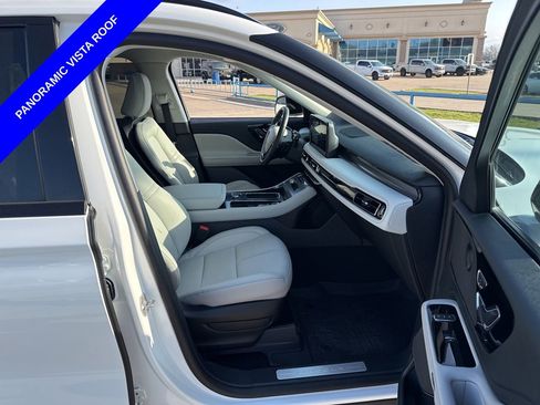 Used 2025 Lincoln Aviator AWD w/ Jet Appearance Package image 15