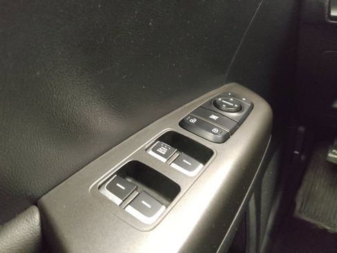 Used 2021 Kia Sportage LX AWD/4WD image 27