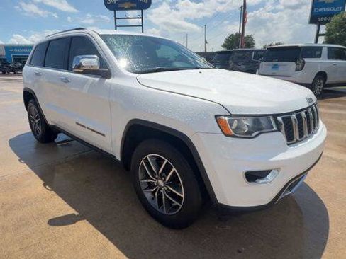 Used 2018 Jeep Grand Cherokee Limited RWD image 2