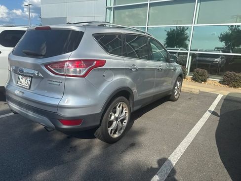 Used 2016 Ford Escape Titanium w/ Equipment Group 301A FWD image 3