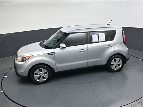 Used 2016 Kia Soul image 19