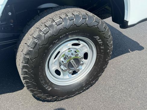 Used 2024 Ford F250 XL w/ XL Chrome Package AWD/4WD image 22