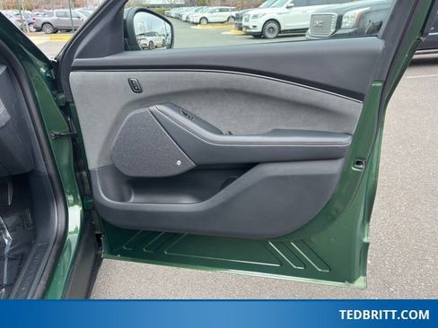 Certified 2025 Ford Mustang Mach-E GT image 24