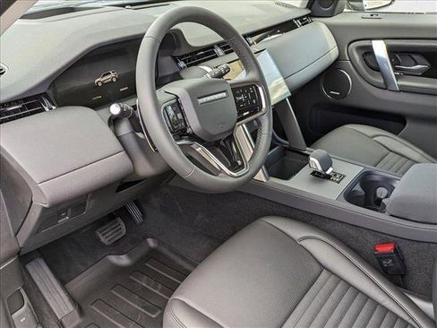 New 2025 Land Rover Discovery Sport S image 3