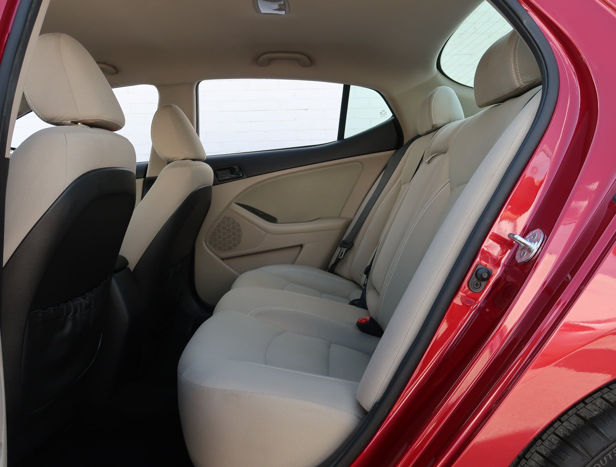 Used 2015 Kia Optima LX FWD image 28