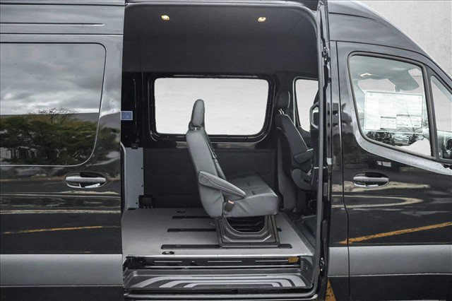 New 2026 Mercedes-Benz Sprinter 2500 image 21