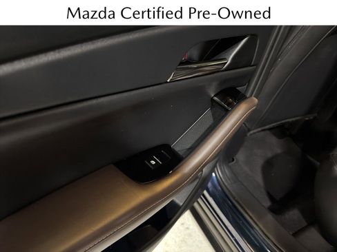 Used 2022 MAZDA CX-30 AWD 2.5 S w/ Premium Package image 32