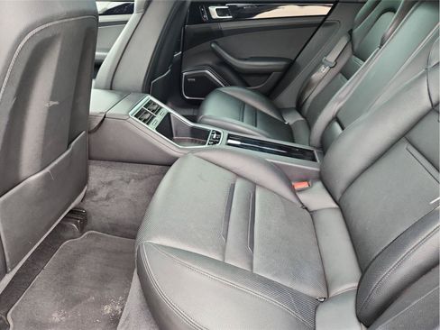 Used 2018 Porsche Panamera 4 AWD/4WD image 25