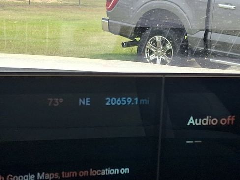 Certified 2025 Lincoln Navigator Reserve AWD/4WD image 18