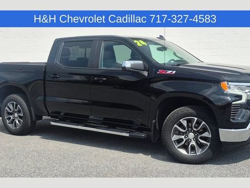 Used 2023 Chevrolet Silverado 1500 LT AWD/4WD image 1