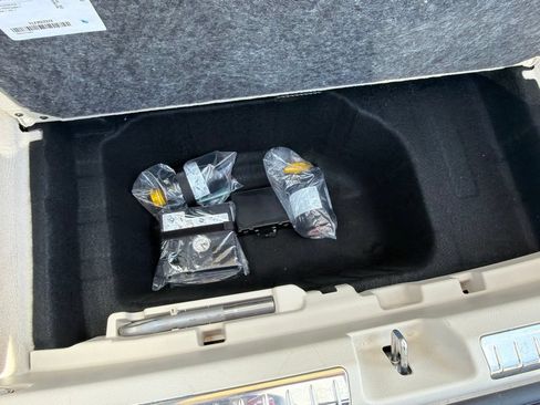 Used 2023 Mercedes-Benz EQS 580 4MATIC Sedan image 6