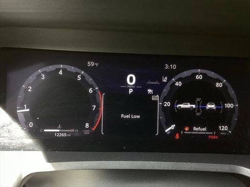 Certified 2025 Toyota Tacoma TRD Sport AWD/4WD image 12