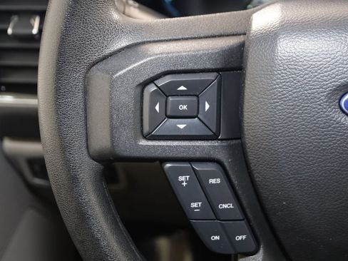 Used 2018 Ford F150 XLT AWD/4WD image 30
