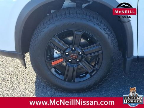 Used 2025 Nissan Rogue SV w/ Rock Creek Premium Package image 10