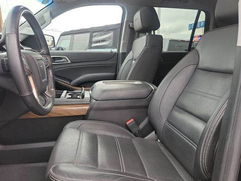 Used 2019 GMC Yukon Denali w/ Denali Ultimate Package image 19