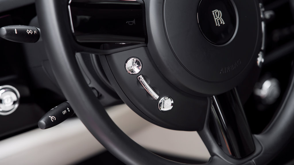 Used 2014 Rolls-Royce Phantom Sedan RWD image 22