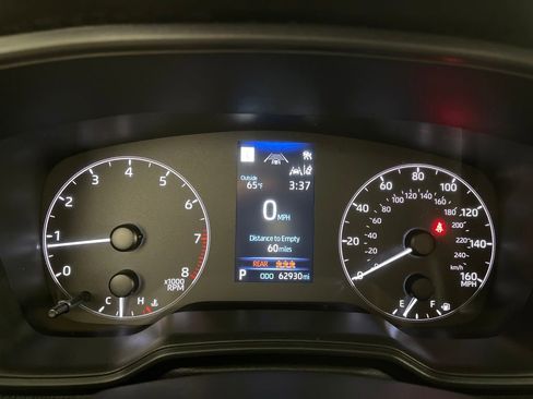 Used 2024 Toyota Corolla LE image 18