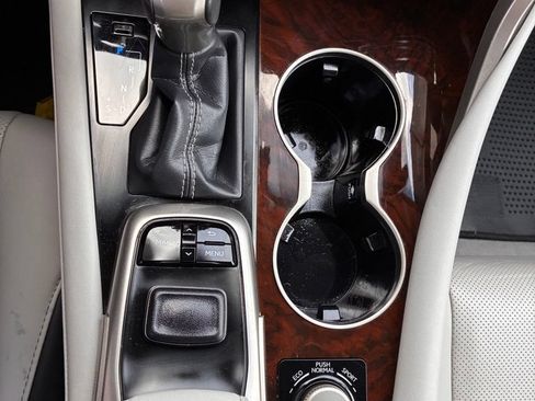 Used 2019 Lexus RX 350 AWD w/ Navigation Package image 37