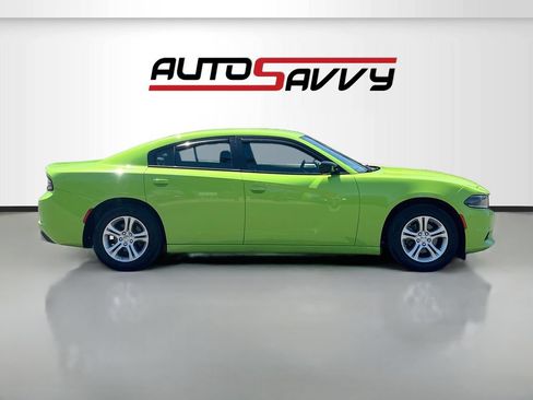 Used 2023 Dodge Charger SXT RWD image 8