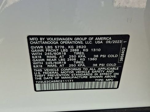 Used 2024 Volkswagen Atlas Cross Sport SE AWD/4WD image 25