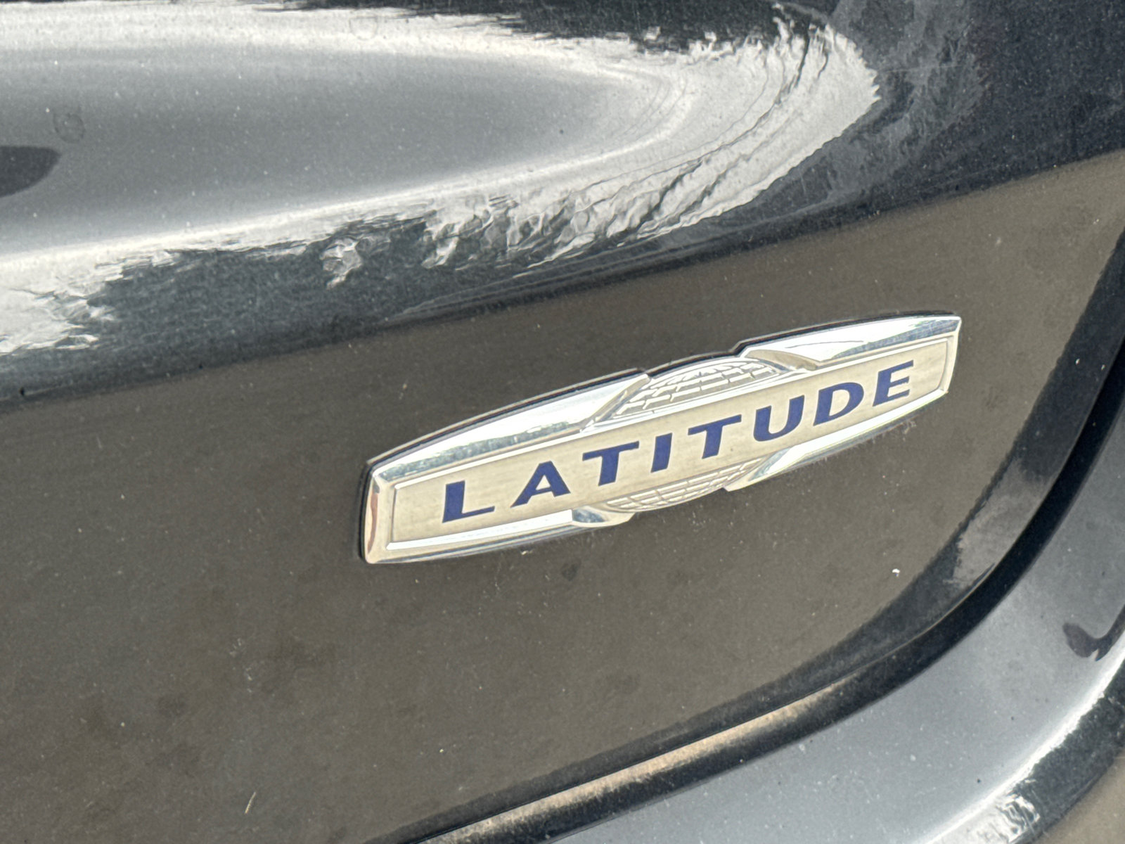 Used 2024 Jeep Compass Latitude AWD/4WD image 18