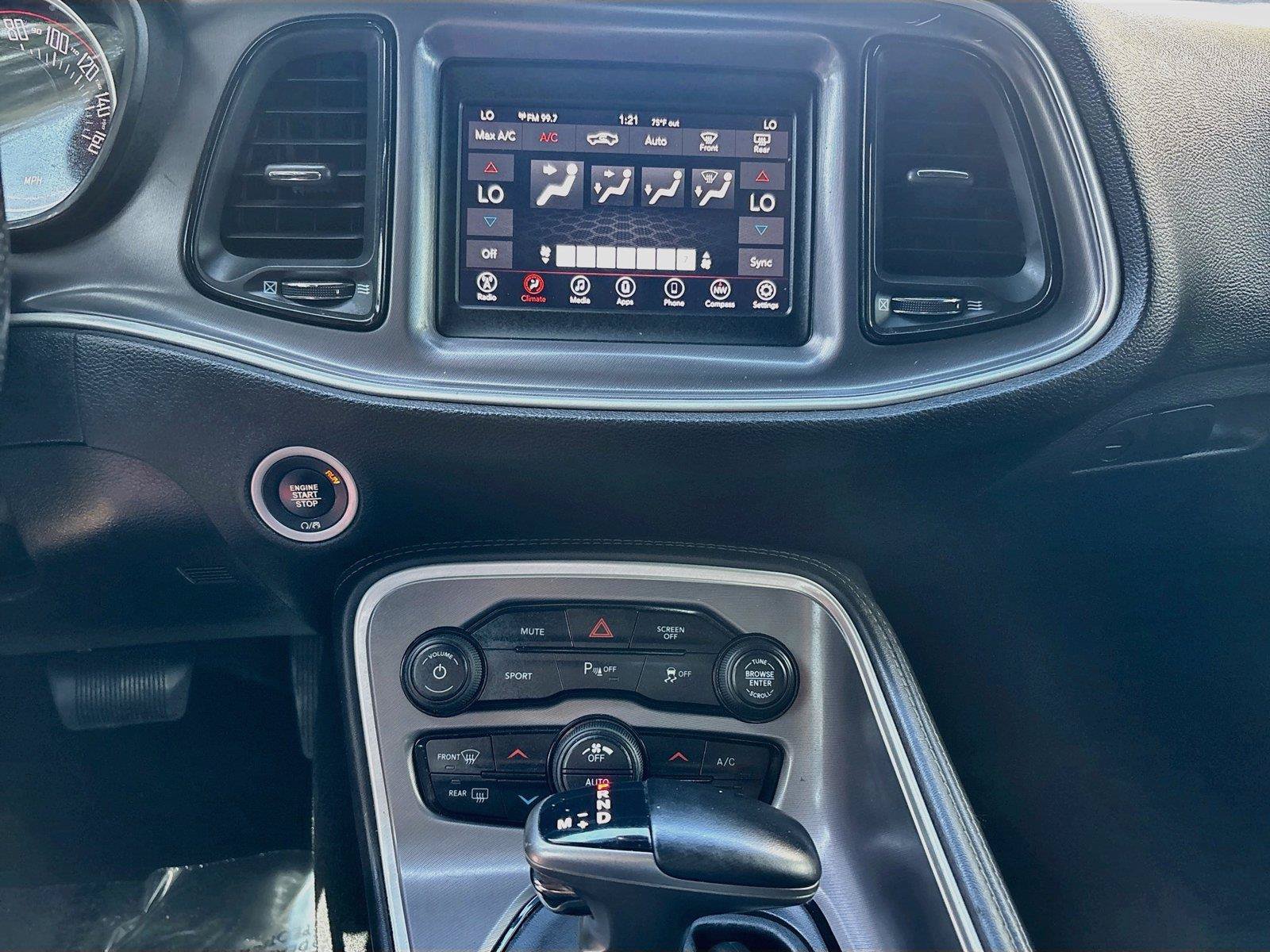 Used 2020 Dodge Challenger R/T RWD image 11