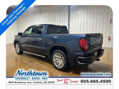 Used 2019 GMC Sierra 1500 Denali w/ Denali Ultimate Package AWD/4WD image 3