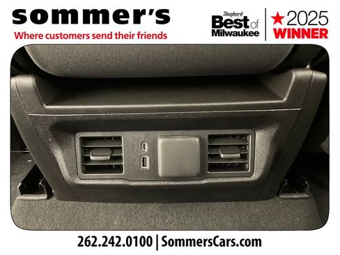 Used 2024 Chevrolet Silverado 1500 LT AWD/4WD image 23