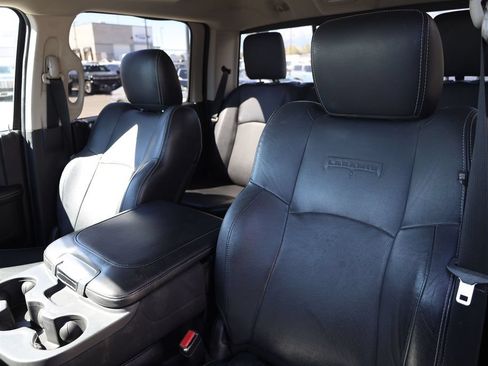 Used 2013 RAM 1500 Laramie w/ Convenience Group AWD/4WD image 17