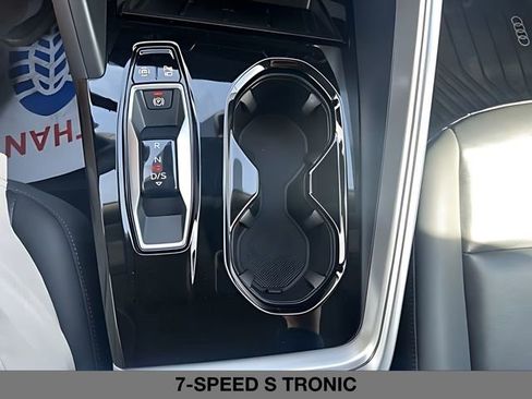 Certified 2025 Audi Q5 Premium w/ Convenience Package image 31