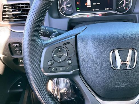 Used 2023 Honda Passport EX-L image 24