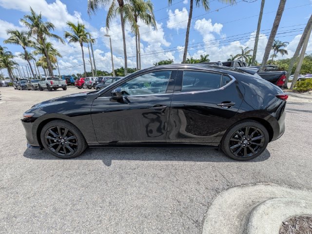 New 2026 MAZDA MAZDA3 Hatchback w/Premium Plus Pkg AWD/4WD image 8