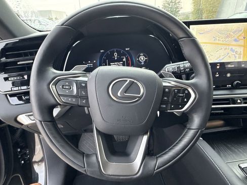 Used 2026 Lexus RX 350 Premium w/ Accessory Package (Z1) image 21