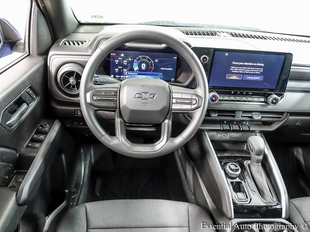 Used 2026 Chevrolet Colorado Trail Boss AWD/4WD image 12