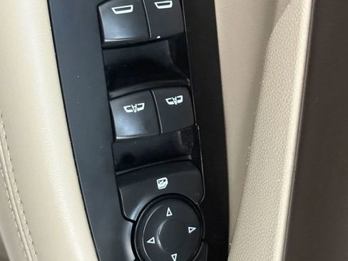 Used 2019 Buick LaCrosse Essence w/ Sights and Sounds Package image 23