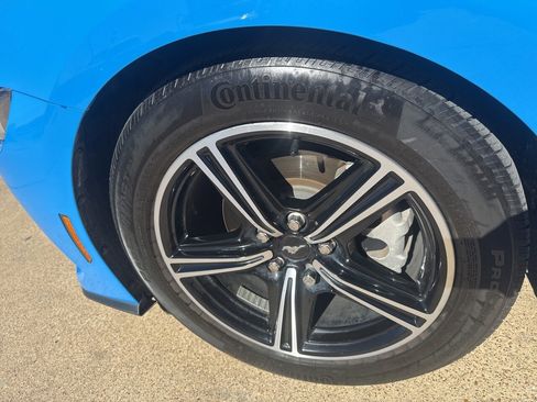 Used 2024 Ford Mustang Premium image 8